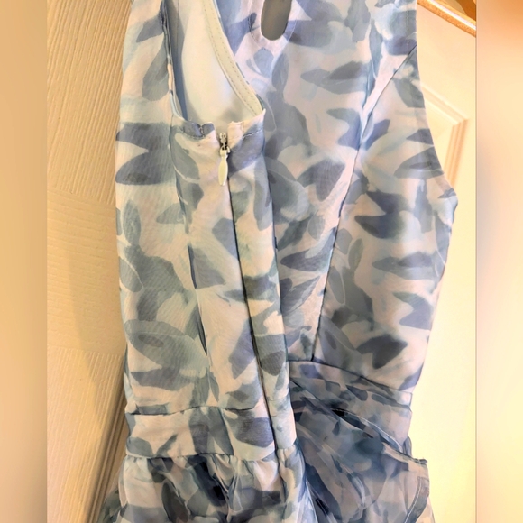 Disney Blue Cinderella Dress By Lauren Conrad Size 2 Light Weight. Never Worn - Picture 5 of 11